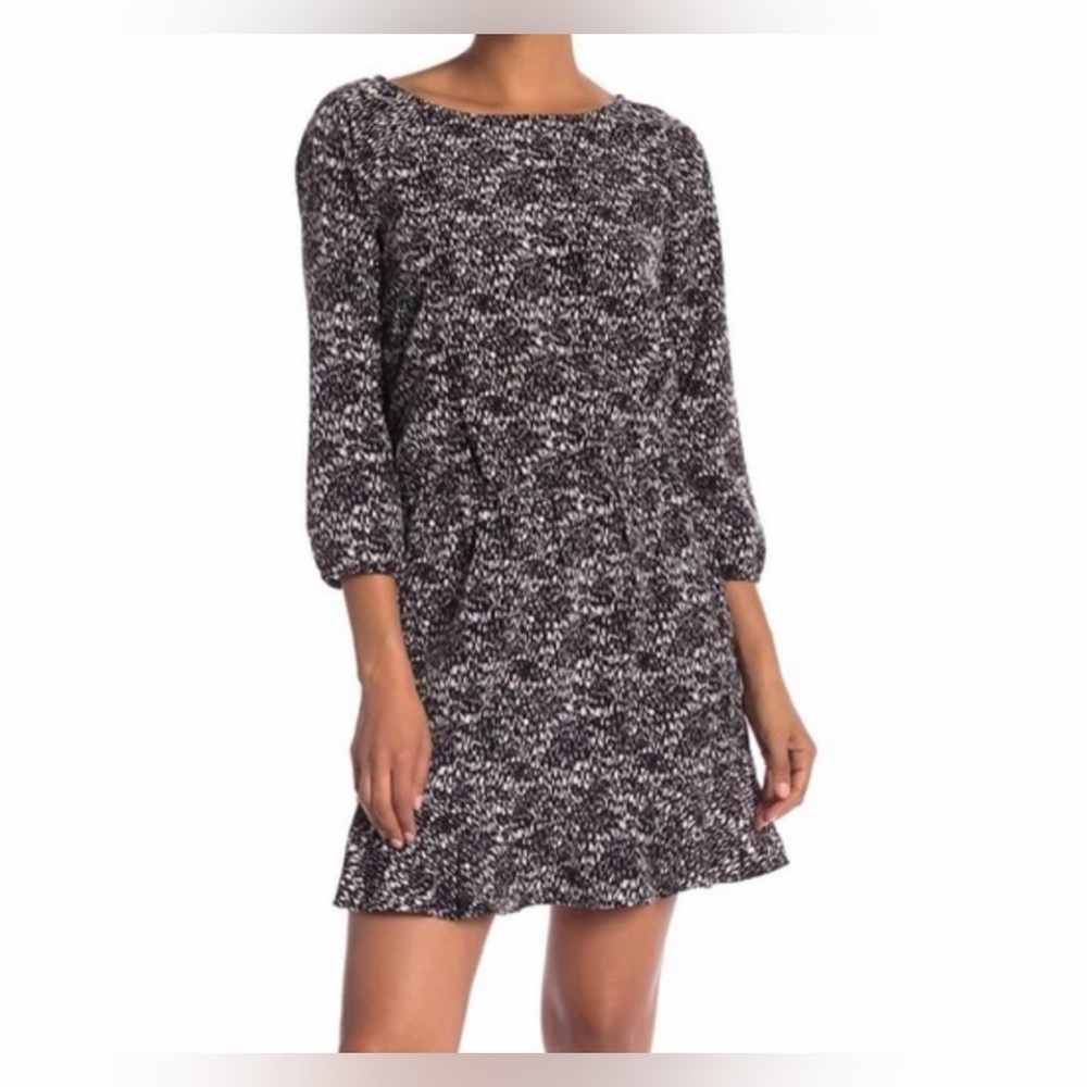 Joie| Black & White Geometric Pattern Dress, Slight Ruffle—Size Small•••Cute!